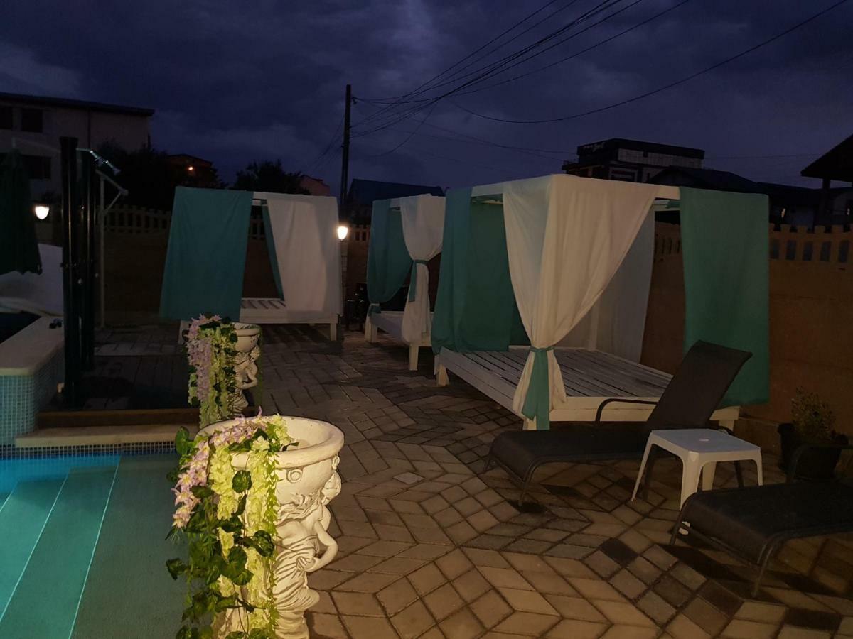 Готель Cool Breeze - Mamaia Nord Неводарі Екстер'єр фото